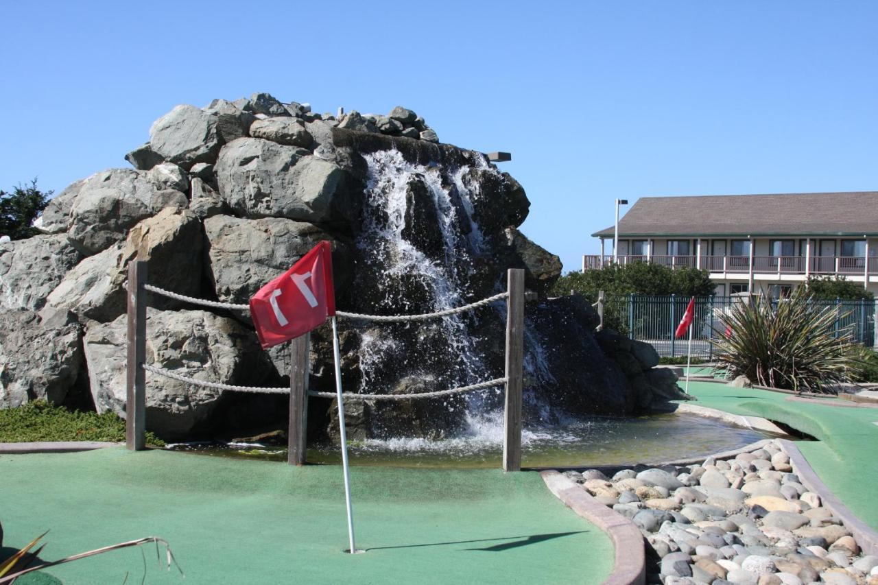 Emerald Dolphin Inn & Mini Golf Fort Bragg Exterior foto