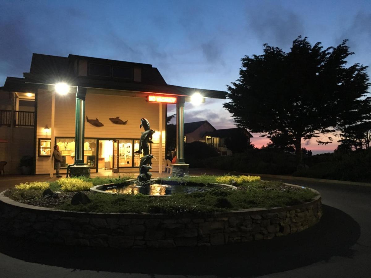 Emerald Dolphin Inn & Mini Golf Fort Bragg Exterior foto