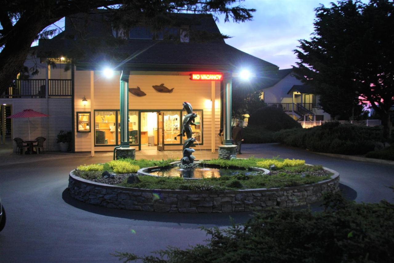 Emerald Dolphin Inn & Mini Golf Fort Bragg Exterior foto